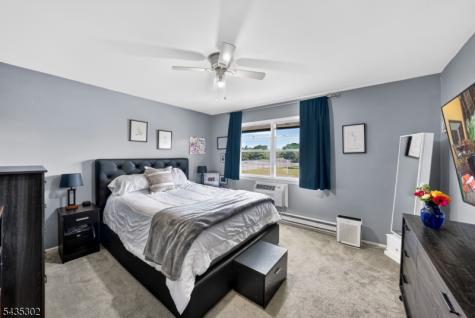 808 Eves Drive Hillsborough NJ 08844