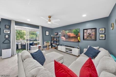 808 Eves Drive Hillsborough NJ 08844