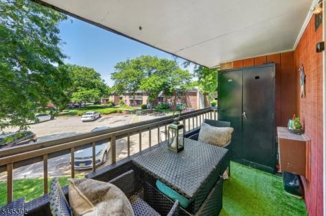808 Eves Drive Hillsborough NJ 08844