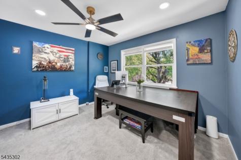 808 Eves Drive Hillsborough NJ 08844