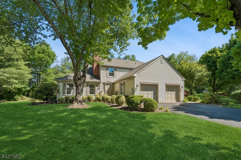 8 Gelsey Lane Bernards NJ 07920