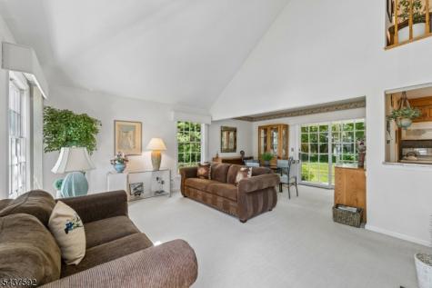 8 Gelsey Lane Bernards NJ 07920