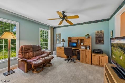 8 Gelsey Lane Bernards NJ 07920