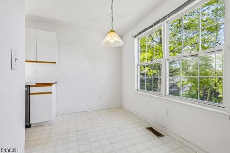 2501 Vantage Court Denville NJ 07834