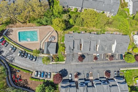 2501 Vantage Court Denville NJ 07834
