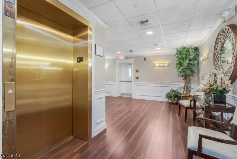 8205 Harcourt Road Clifton NJ 07013
