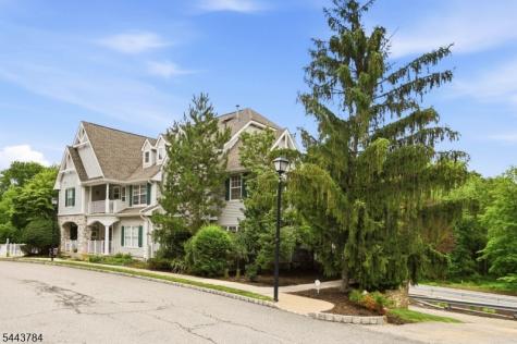 100 Chatfield Drive Pequannock NJ 07444