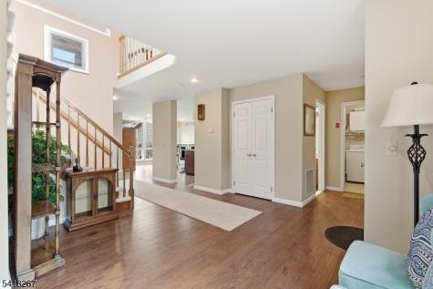 25 Stone Row Lane Jefferson NJ 07438