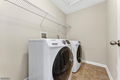 84 Autumn Lane Montgomery NJ 08558