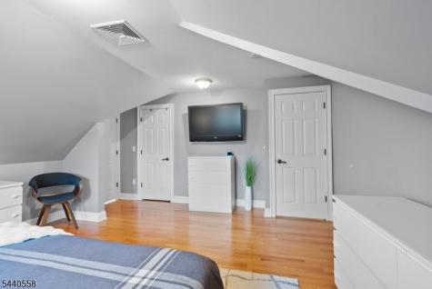129 Claremont Avenue Montclair NJ 07042