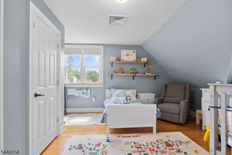 129 Claremont Avenue Montclair NJ 07042