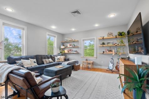 129 Claremont Avenue Montclair NJ 07042