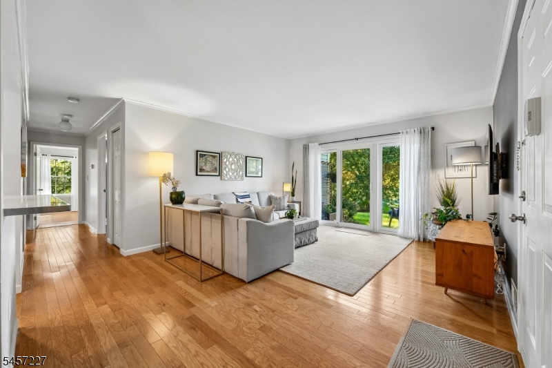 89 Woodward Lane Bernards NJ 07920