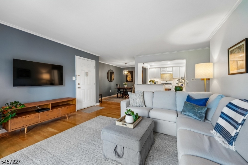 89 Woodward Lane Bernards NJ 07920
