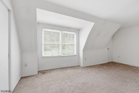 121 W End Avenue Newton NJ 07860
