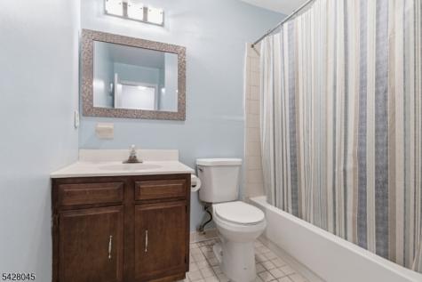 121 W End Avenue Newton NJ 07860