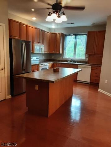 5011 Brookfield Glen Drive White NJ 07823