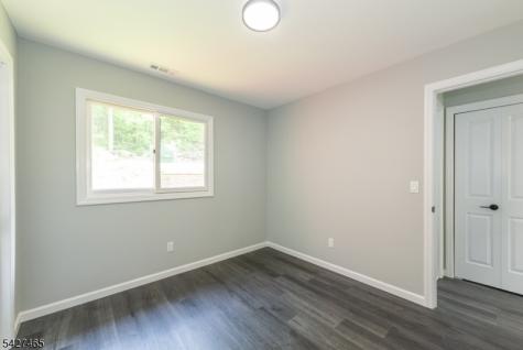 5 Gray Rock Drive Vernon NJ 07462