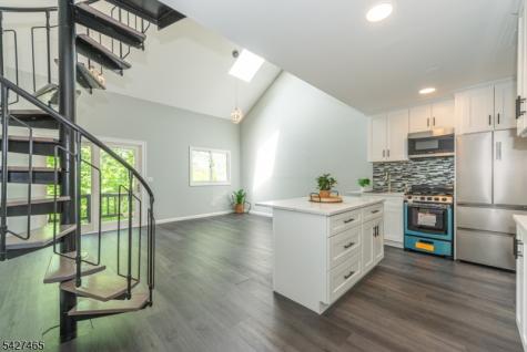5 Gray Rock Drive Vernon NJ 07462
