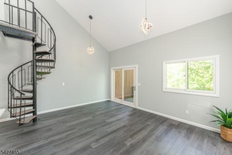 5 Gray Rock Drive Vernon NJ 07462