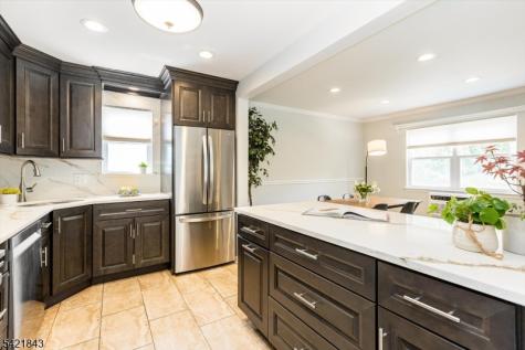 7 Van Vleck Street Montclair NJ 07042