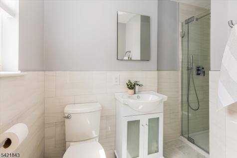 7 Van Vleck Street Montclair NJ 07042