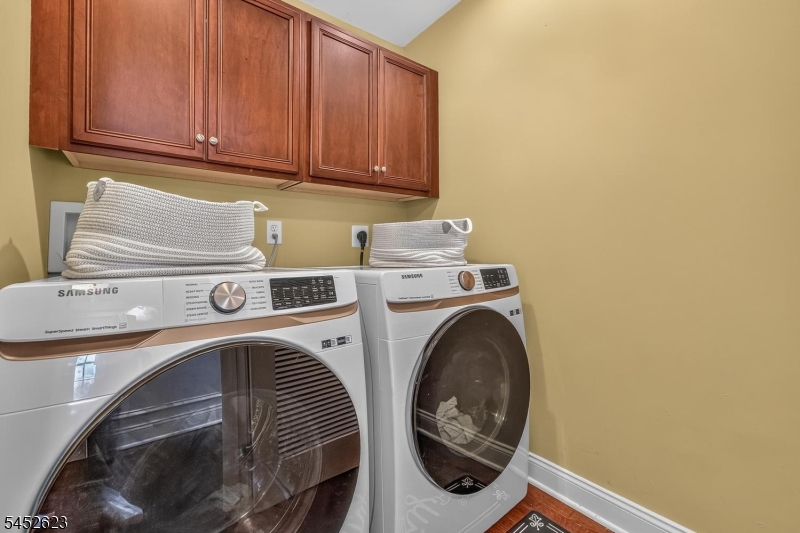 126 Albert Drive Union NJ 08809