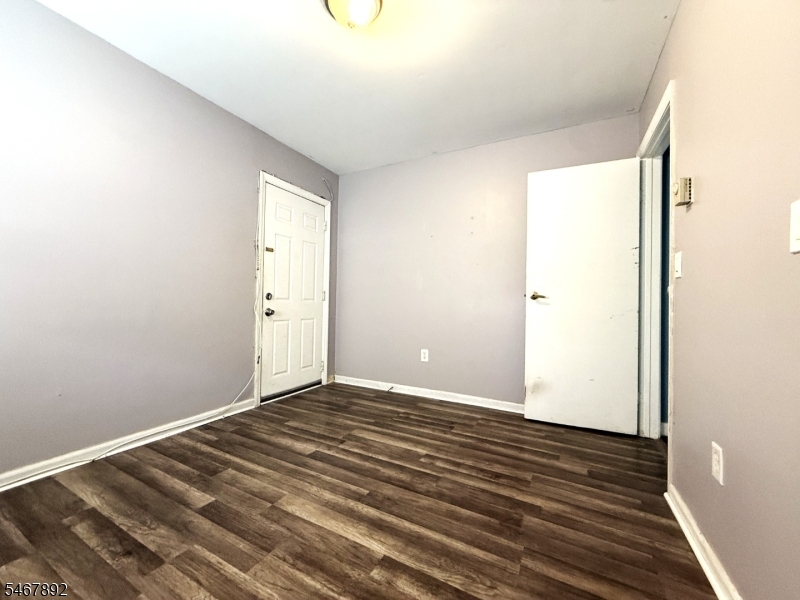 600 N 6th Street Newark NJ 07107