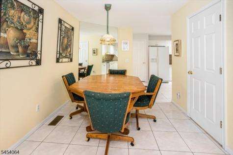 52 Jesse Court Montville NJ 07045