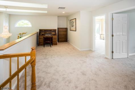 52 Jesse Court Montville NJ 07045