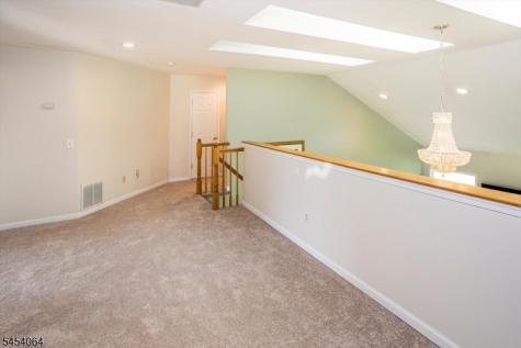52 Jesse Court Montville NJ 07045