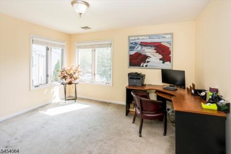 52 Jesse Court Montville NJ 07045
