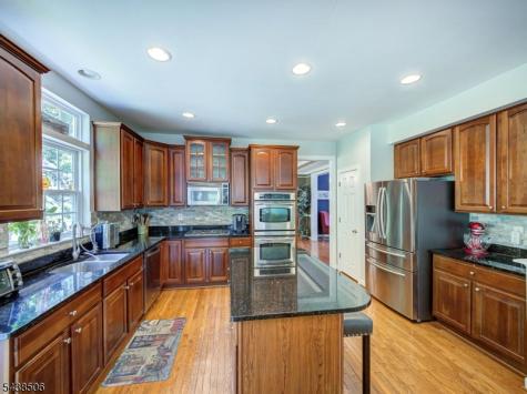 28 Primrose Lane Sparta NJ 07871