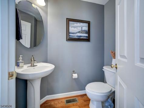 28 Primrose Lane Sparta NJ 07871