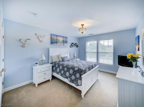 28 Primrose Lane Sparta NJ 07871