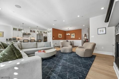 14 Chelsea Road Warren NJ 07059
