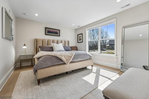 14 Chelsea Road Warren NJ 07059