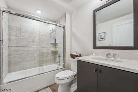 14 Chelsea Road Warren NJ 07059