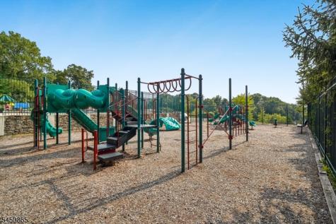 5 Alexanders Road Allamuchy NJ 07840