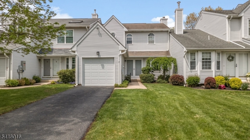 7 Munsee Trail Branchburg NJ 08876