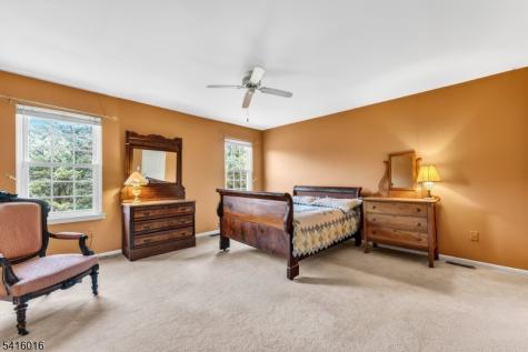 7 Munsee Trail Branchburg NJ 08876