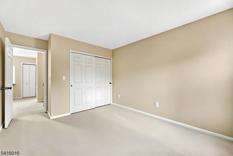 7 Munsee Trail Branchburg NJ 08876