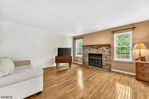 7 Munsee Trail Branchburg NJ 08876
