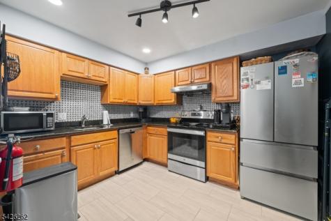 2 Ann Street Clifton NJ 07013