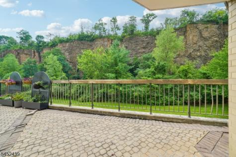10 Smith Manor Boulevard West Orange NJ 07052