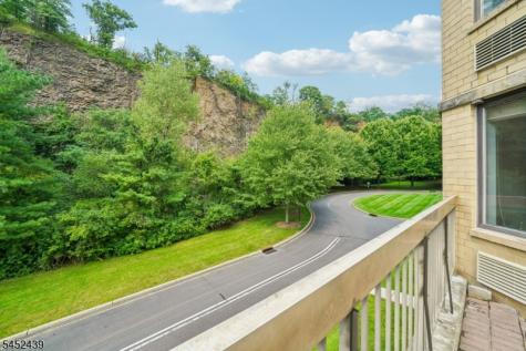 10 Smith Manor Boulevard West Orange NJ 07052