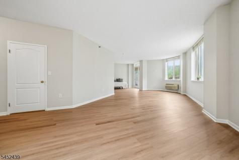 10 Smith Manor Boulevard West Orange NJ 07052