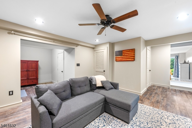 35 Purple Martin Drive Allamuchy NJ 07840