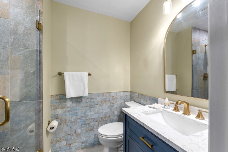 35 Purple Martin Drive Allamuchy NJ 07840