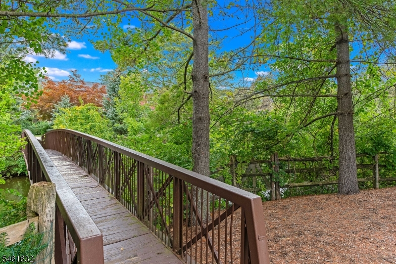 35 Purple Martin Drive Allamuchy NJ 07840